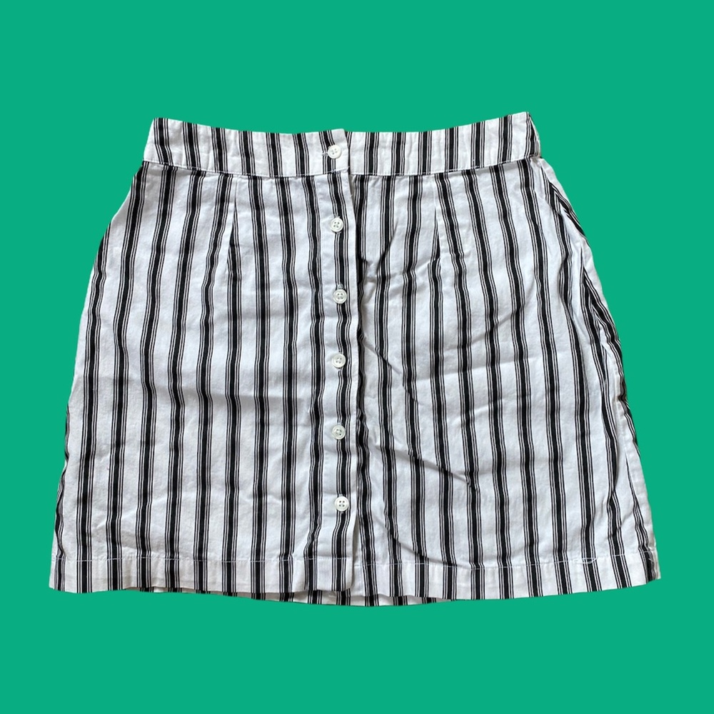 pinstripe button down skirt ❣️